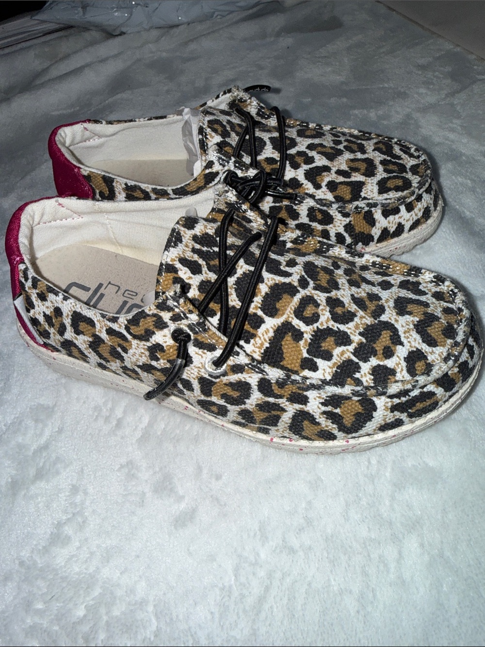 Hey dude kids size 11 cheetah Print Slip-On Shoes with Pink Heel Accent